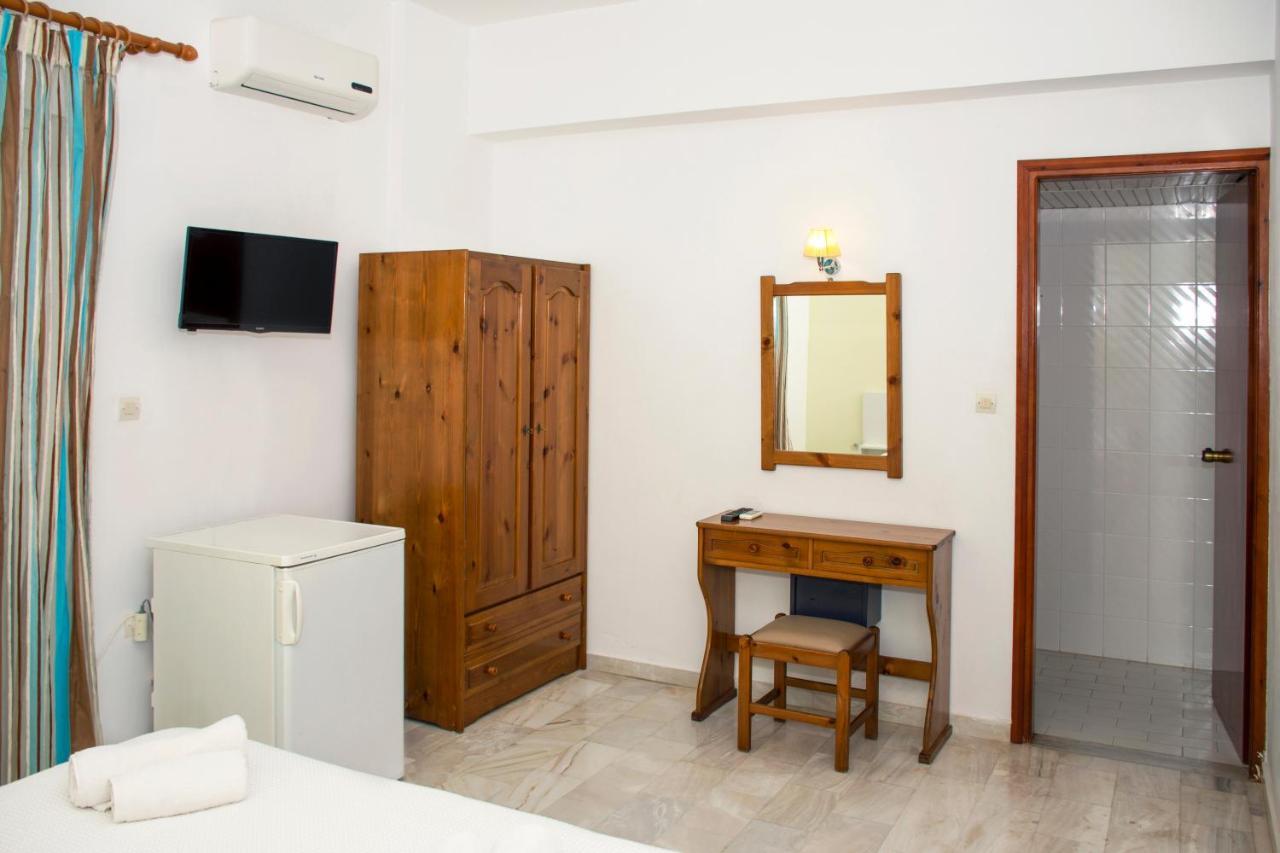 Revekka Rooms Kíssamos Exterior foto